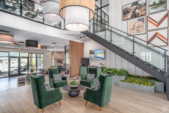 Clubhouse Lobby