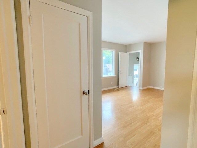 Photo - Beautiful 2 bedroom Apartment in Central London - Two Levels *  Finished Basement Unité 1