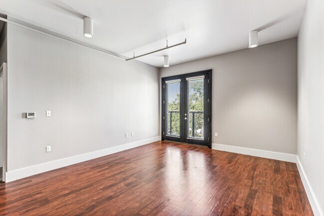 Photo - 1000 Lipscomb St Unit 308