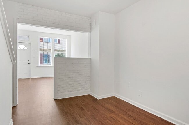 Photo - Coming Soon! Spacious 3 Bedroom, 1.5 Bath ...