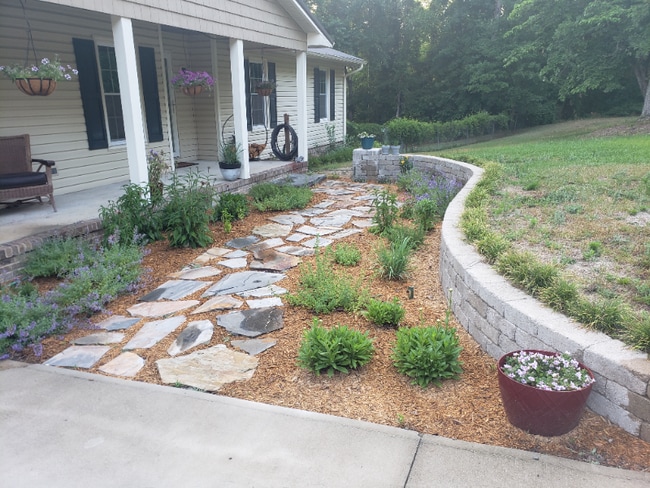 Photo - 580 Woodington Rd