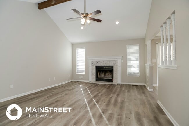 Photo - 708 SE Shamrock Ln