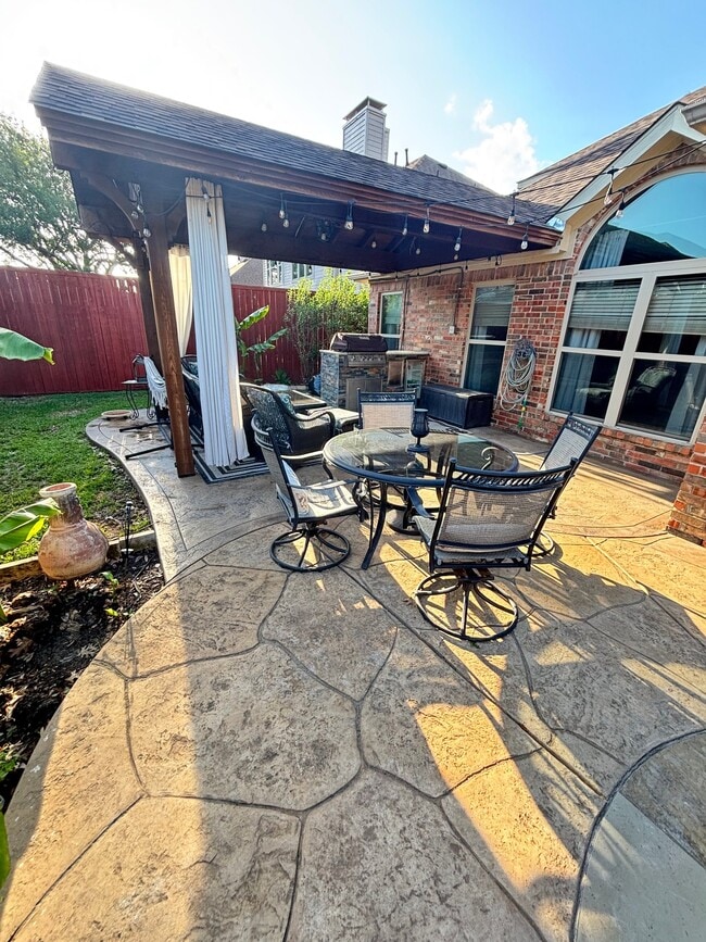 Photo - 1740 Forest Glen Dr