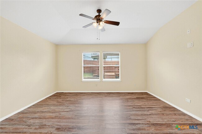 Photo - 6300 Taree Loop