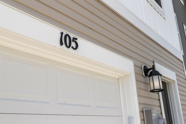 Photo - 105 Milburn Dr