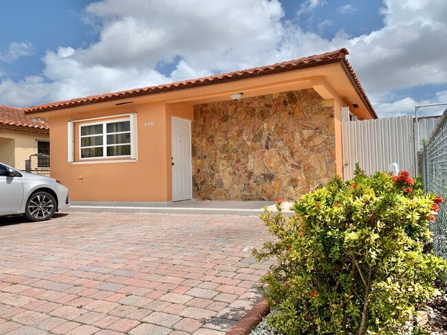 Photo - 6411 W 22nd Ct