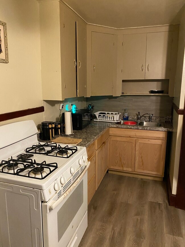 Photo - 16 Francis St Unit 2