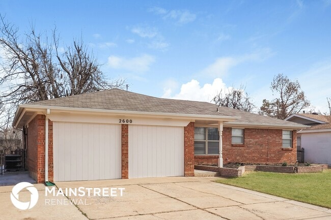 Building Photo - 2600 N Peniel Ave