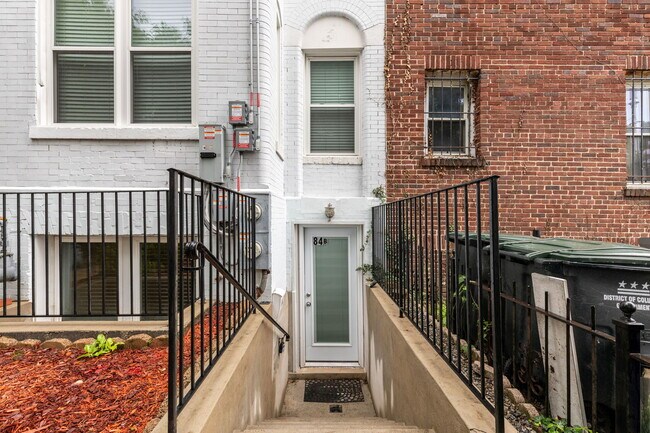 Photo - 84 Q St NW Unit #B