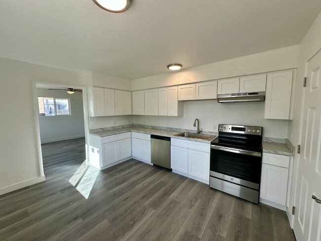 4577 N Palo Verde Ln