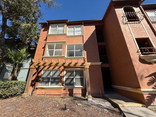 LOVELY 1/1 CONDO IN SOUTHWEST IN VILLA MEDICI - LOVELY 1/1 CONDO IN SOUTHWEST IN VILLA MEDICI