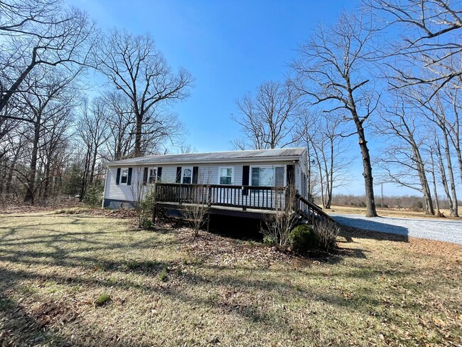 Rustburg Lovely Ranch Home - Rustburg Lovely Ranch Home