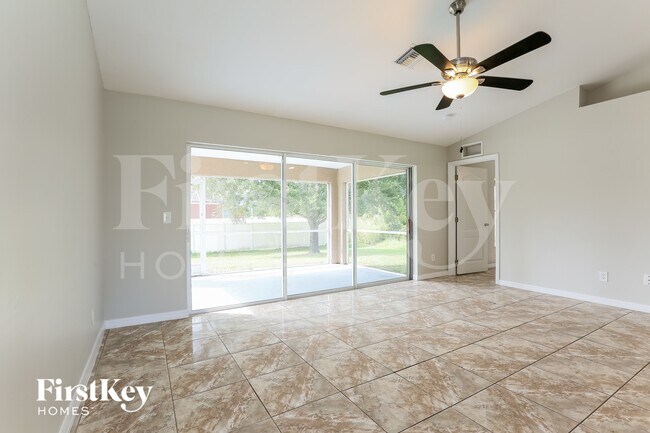 Photo - 538 Flamingo Ave S