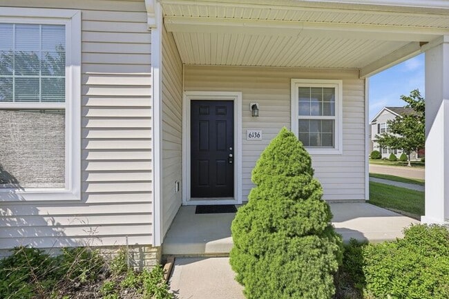 Photo - 6136 Deansboro Dr
