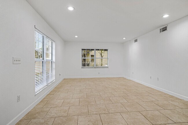 Photo - 3525 NW 114th Ln Unit 3529