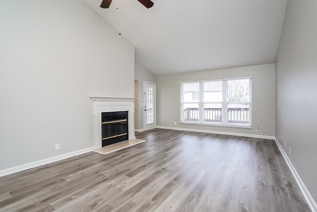 Photo - 101 Digby Ct