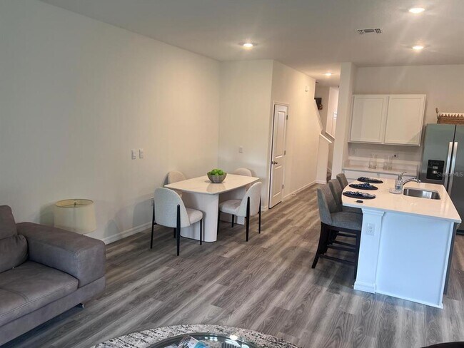 Photo - 17461 Spanish Oak Lp