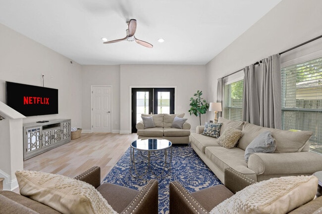 Photo - 4917 Remington Dr Unit ID1291592P