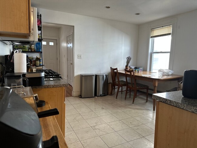 Photo - 27 Brackett St Unidad 27 Brackett St