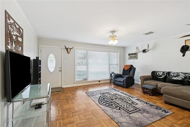 Photo - 200 Houma Blvd