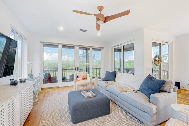 Photo - 320 N Shore Rd Unidad SI ID1591451P