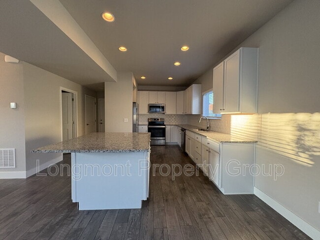 Photo - 1322 Johnston Ct