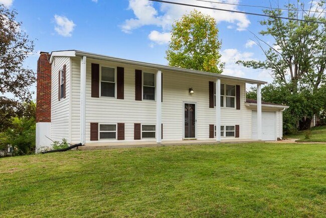 Photo - 1035 Woodland Trails Dr