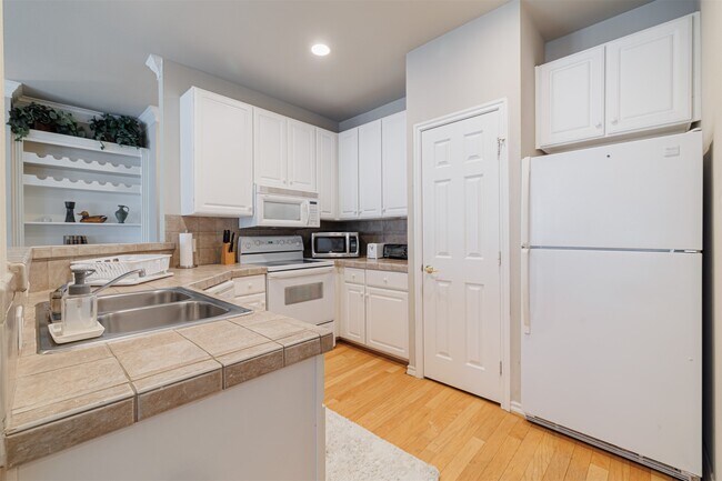 Photo - 2400 McCue Rd Unit 360