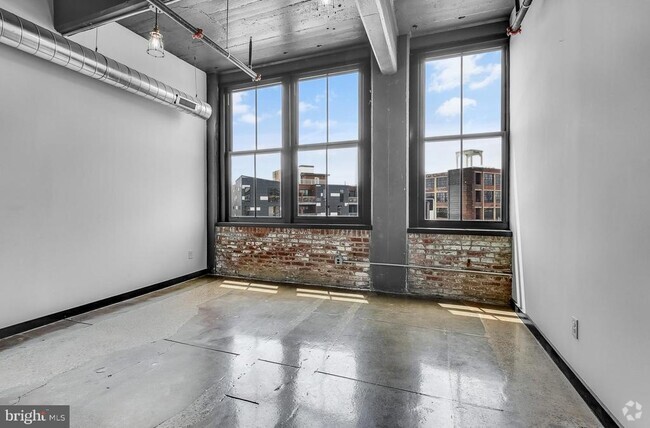 Building Photo - 1701 Tulip St Unit 402 Rental