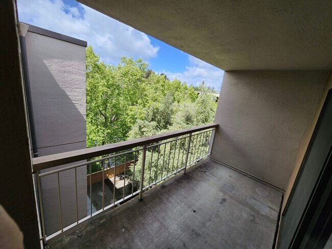 Photo - 460 N Civic Dr Condo Unit 501