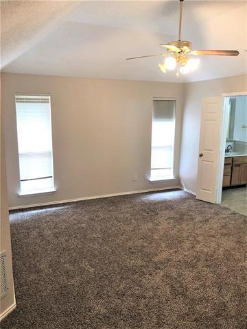 Photo - 3004 Black Walnut Dr