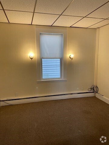 Building Photo - 104 Boston St Unit 2 Rental