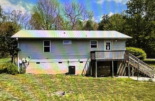 Photo - 18 Grove Hills Dr