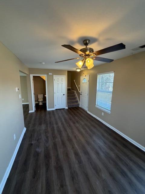 3815 Lady Di Ln