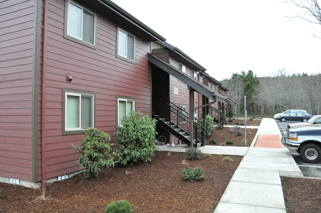 Spyglass Apartments - Spyglass Apartments