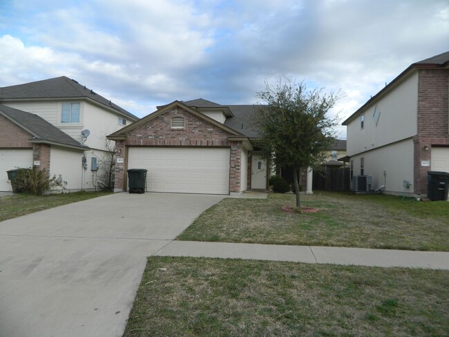 Available NOW!!!! Beautiful 3 bedroom, 2.5... - Available NOW!!!! Beautiful 3 bedroom, 2.5... Casa