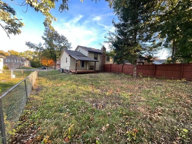 Photo - Renovated 2 bedroom duplex ready for move-in!