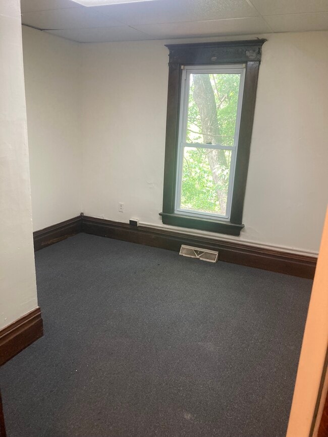 Photo - 145 Dorsey Ave Unit 2