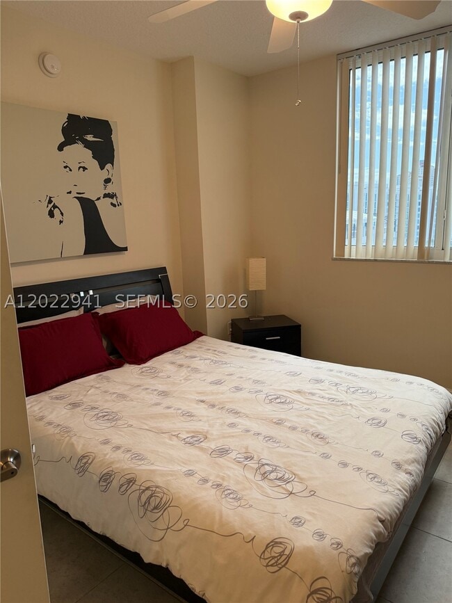 Photo - 18800 NE 29th Ave Unit 1013
