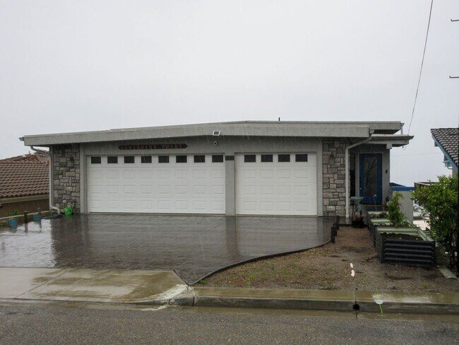 Photo - Furnished 3+ bed 3 bath Pismo Beach Dream Home