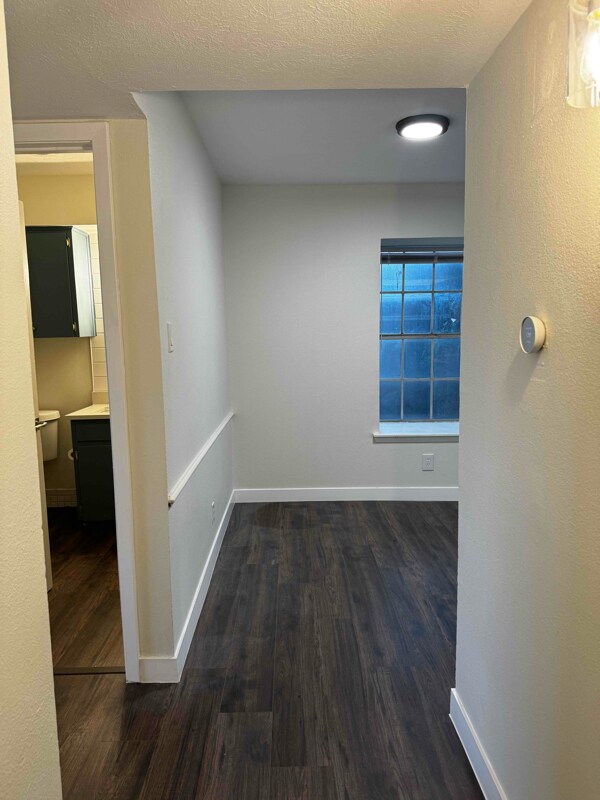 Photo - 170 De Chantle Rd Unit 405