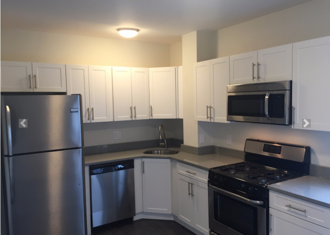Building Photo - 6 Wise St Unit 3 Rental