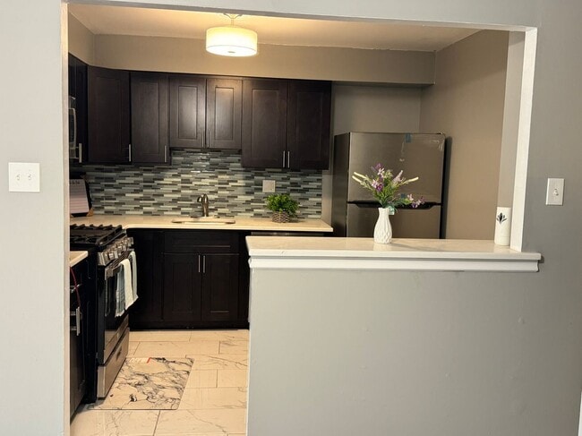 Photo - 2732 Island Ave Unit Apt A