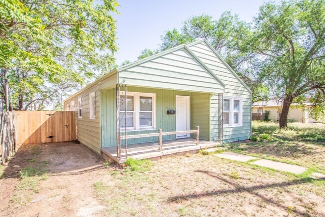 Photo - Updated 3 bed 1 bath close to 19th Street