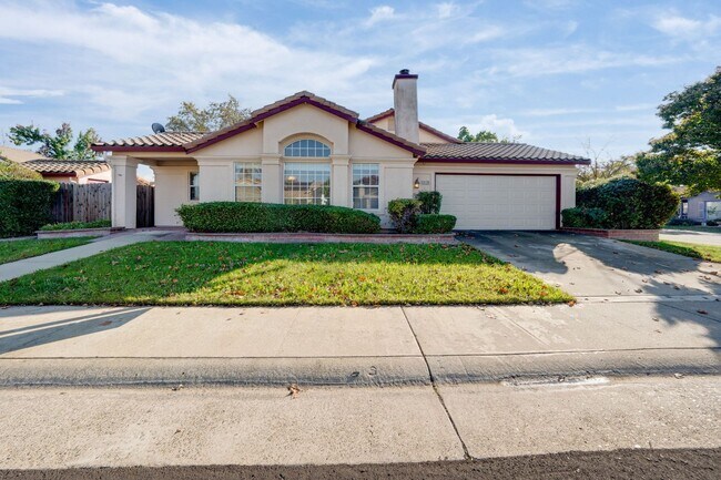 Photo - 9178 Lakemont Dr