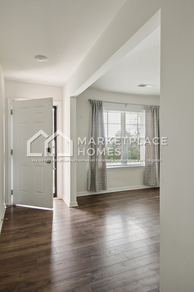 Photo - 1623 Sliger St