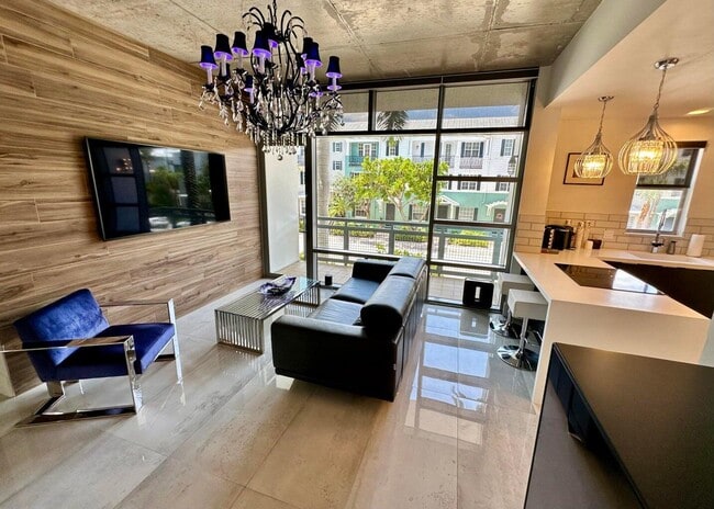 Photo - 335 SE 6th Ave Unidad 210