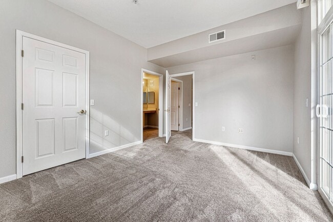 Photo - Ground Floor! No Stairs! 2Bed / 2 Bath Condo in Englewood!