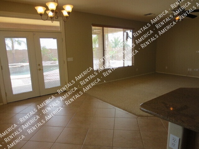 Photo - 103 W Hawk Way