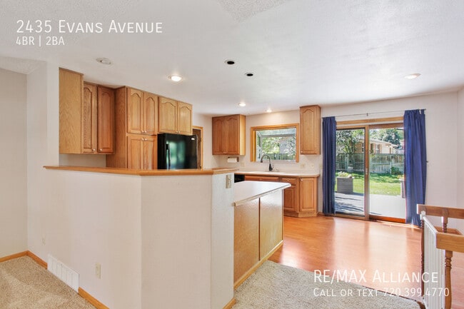 Photo - 2435 Evans Ave
